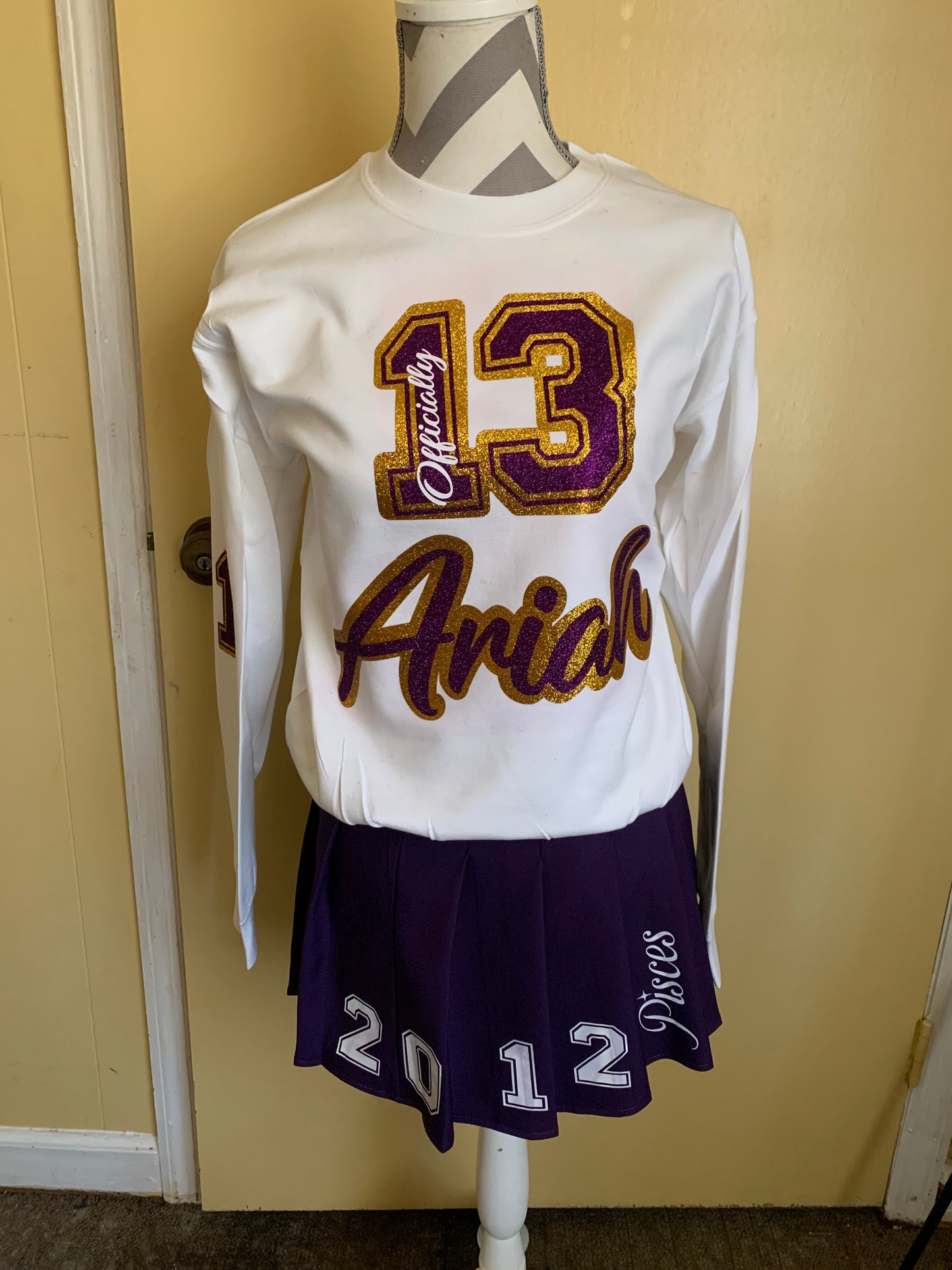 Youth graduate outfit